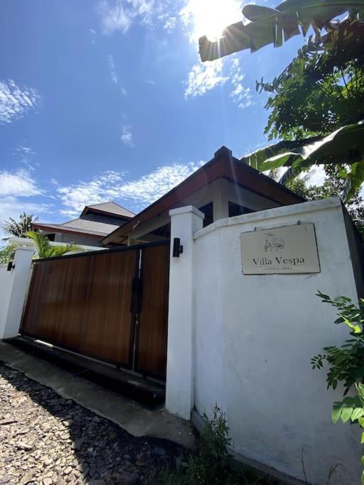 Villa Vespa Lovina Eksteriør billede
